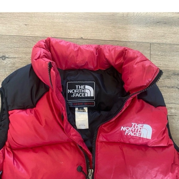 The North Face Summit Series 900 Fill Men's Small Down Puffer Vest Red Black - Picture 6 of 9